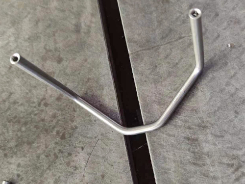 全自動彎管加工廠告訴你彎管機(jī)分類